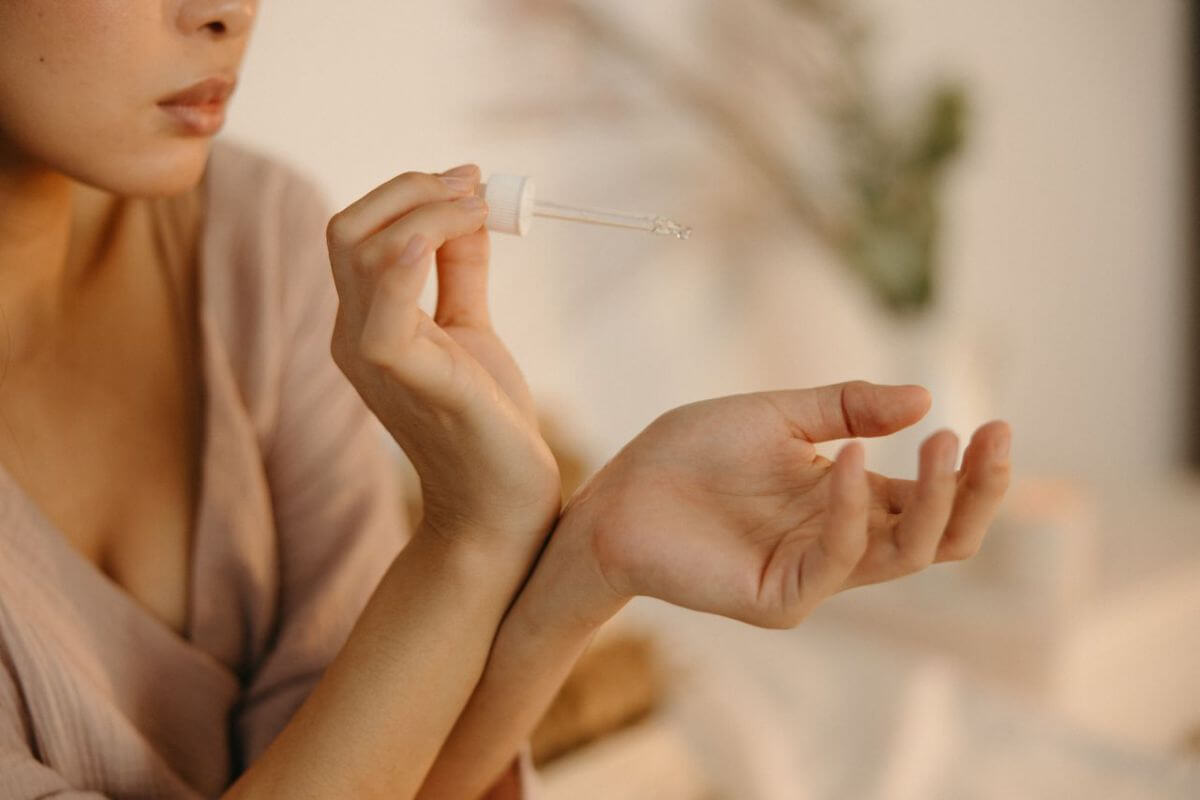 huile de ricin pour les ongles